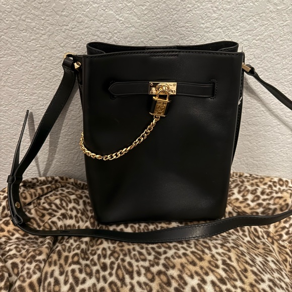 Hamilton Legacy Medium Leather Messenger Bag - Picture 1 of 4